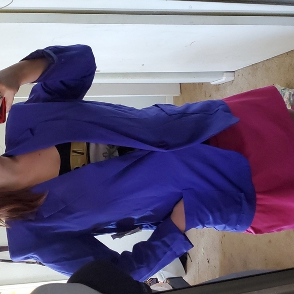 Bentley Jackets & Blazers - 💥🥳HP💥Smart looking Purple Blazer